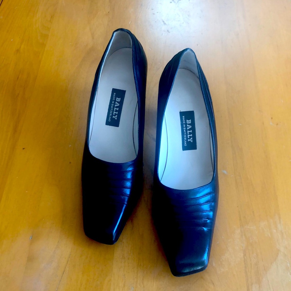Bally heels 5.5 - Black - never worn
